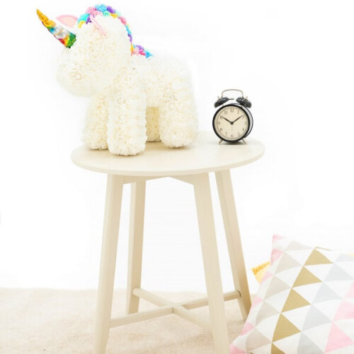 Baltas rožių vienaragis 40cm